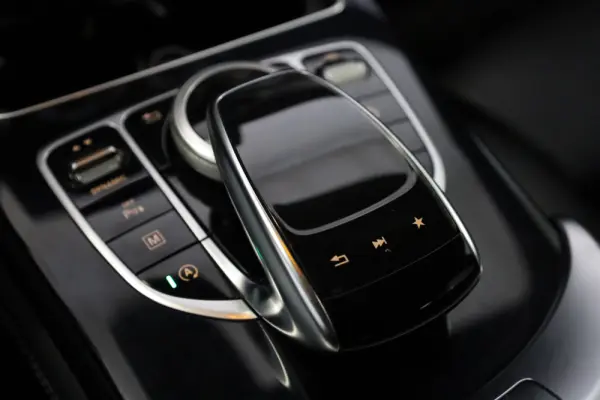 Mercedes-Benz GLC 250 d AMG Line 4-Matic 42