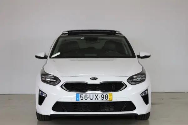 Kia Ceed 1.4 T-GDI TX+SRF 7DCT 8