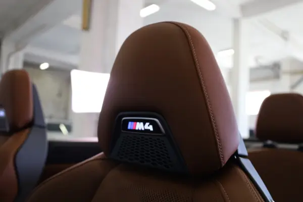 BMW M4 Competition xDrive 25