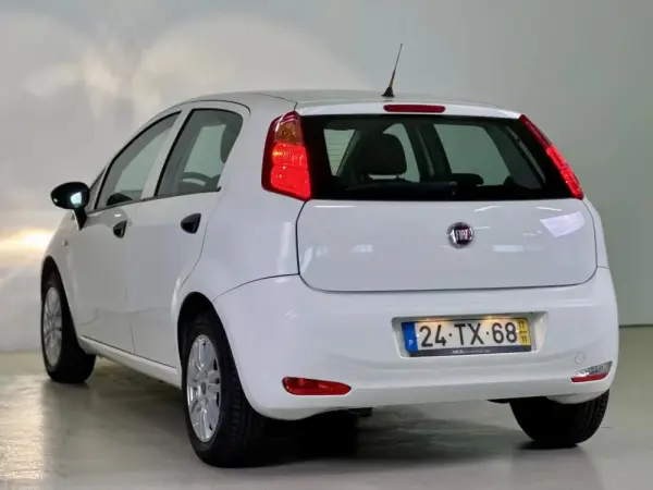 Fiat Punto 1.2 Lounge S&S 4