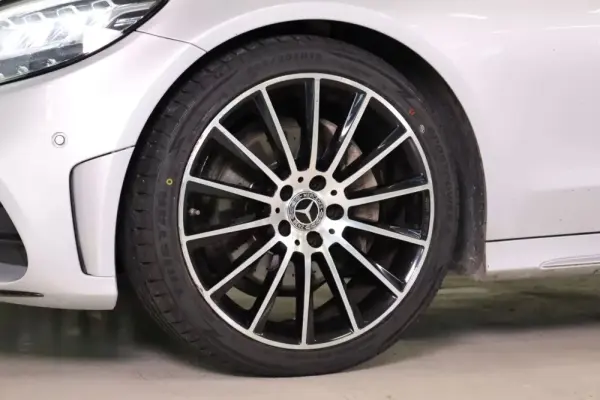 Mercedes-Benz C 200 d AMG Line Aut. 13