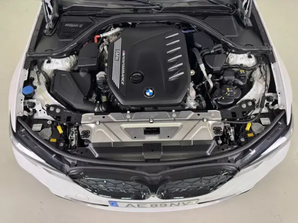 BMW M340 d xDrive Auto 9