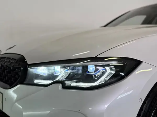 BMW M340 d xDrive Auto 17