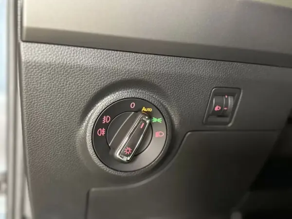 SEAT Ibiza 1.0 Reference 37