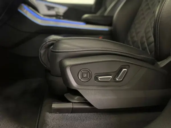 Audi SQ8 TFSI quattro Tiptronic 35