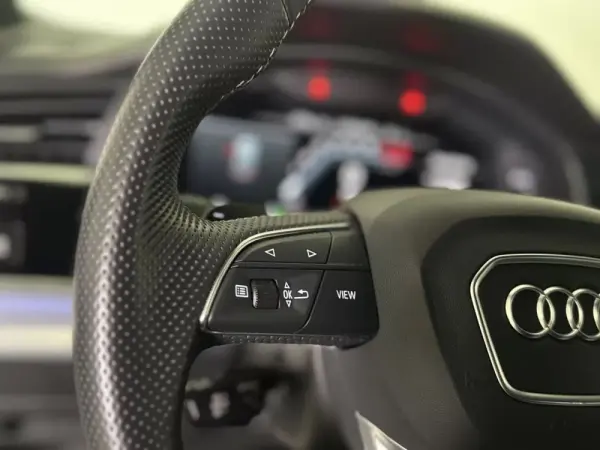 Audi SQ8 TFSI quattro Tiptronic 47