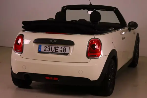 MINI Cabrio One 23