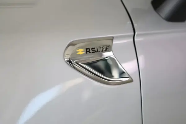 Renault Clio 1.0 TCe RS Line 4