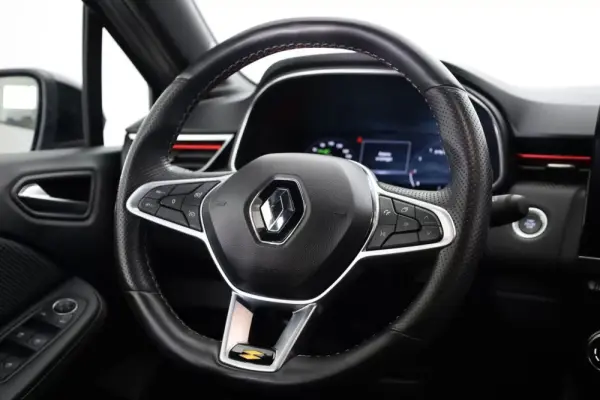 Renault Clio 1.0 TCe RS Line 6