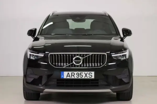 Volvo XC 40 1.5 T5 PHEV Momentum Plus 2