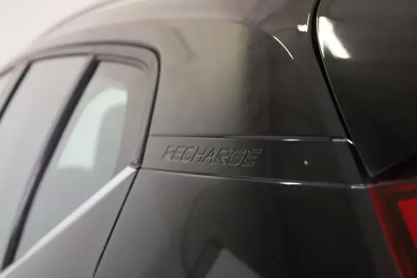 Volvo XC 40 1.5 T5 PHEV Momentum Plus 17