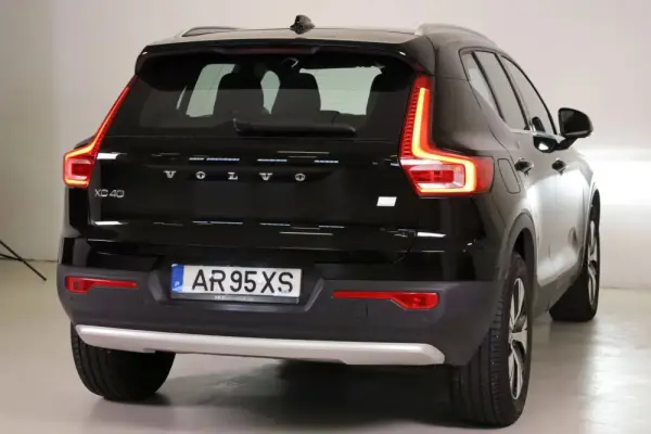 Volvo XC 40 1.5 T5 PHEV Momentum Plus 24