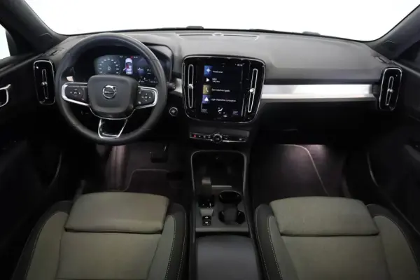Volvo XC 40 1.5 T5 PHEV Momentum Plus 26
