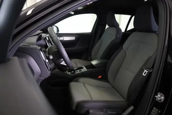 Volvo XC 40 1.5 T5 PHEV Momentum Plus 29