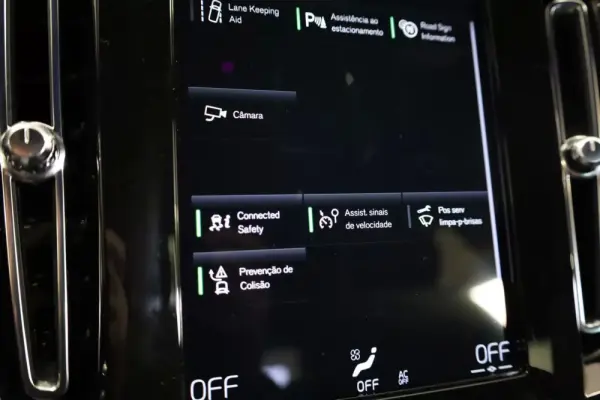 Volvo XC 40 1.5 T5 PHEV Momentum Plus 41