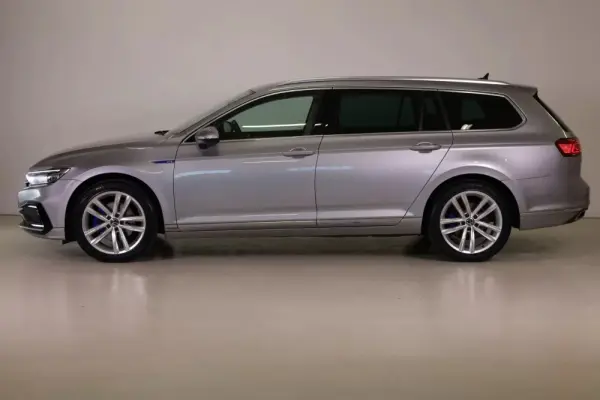 Volkswagen Passat Variant 1.4 TSI GTE Plug-in 9