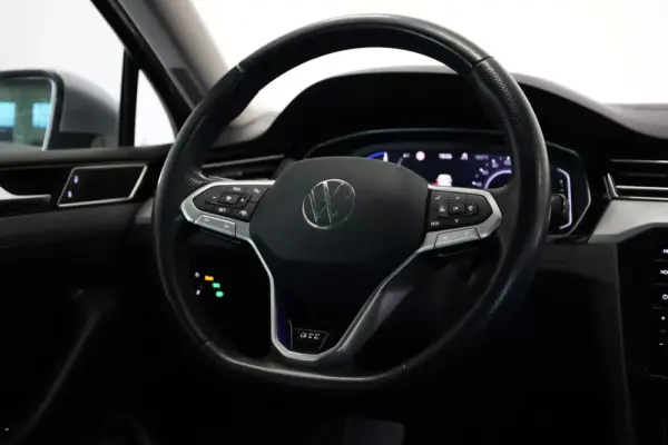 Volkswagen Passat Variant 1.4 TSI GTE Plug-in 27