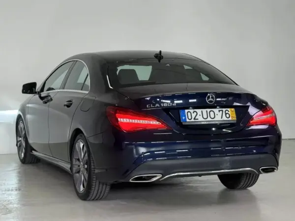 Mercedes-Benz CLA 180 d Urban Aut. 4