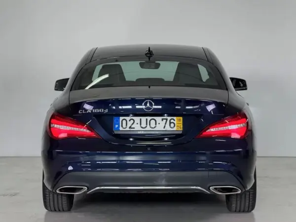 Mercedes-Benz CLA 180 d Urban Aut. 5