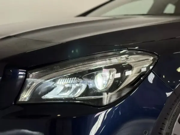 Mercedes-Benz CLA 180 d Urban Aut. 15