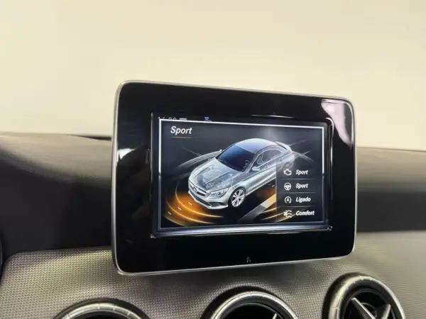 Mercedes-Benz CLA 180 d Urban Aut. 35