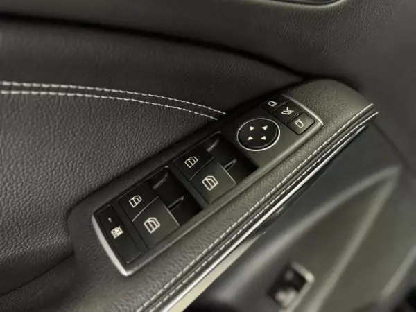 Mercedes-Benz CLA 180 d Urban Aut. 36