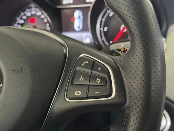 Mercedes-Benz CLA 180 d Urban Aut. 41