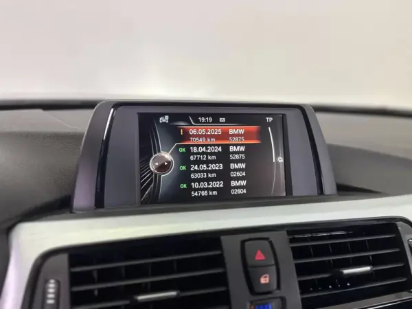 BMW 418 d Line Sport Auto 31