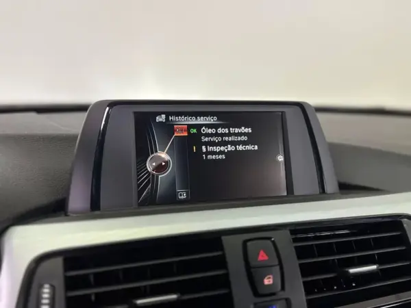 BMW 418 d Line Sport Auto 32