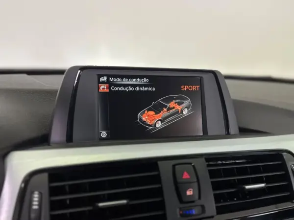 BMW 418 d Line Sport Auto 33