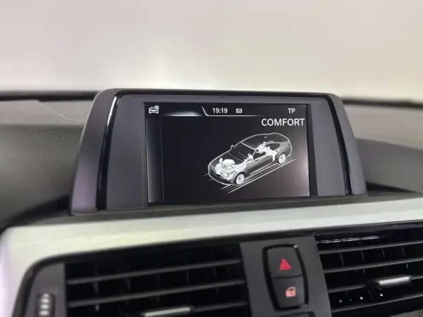 BMW 418 d Line Sport Auto 35