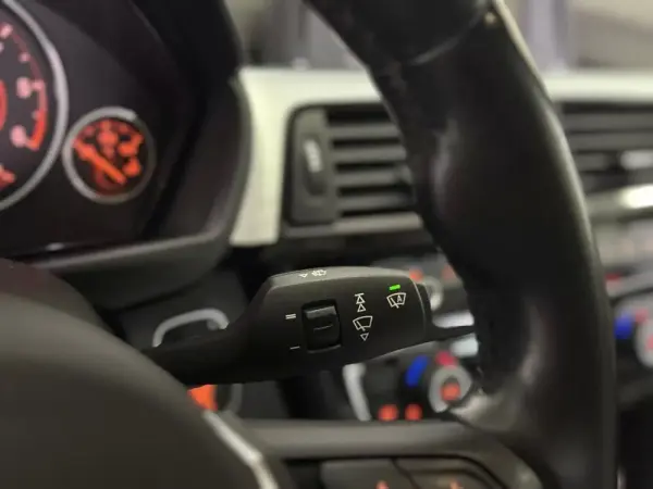 BMW 418 d Line Sport Auto 43