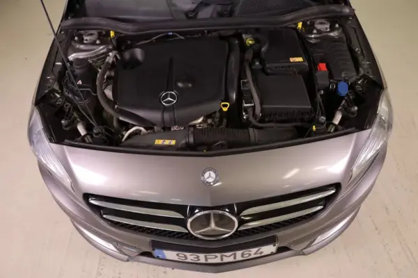 Mercedes-Benz A 200 CDI BE AMG Line 9