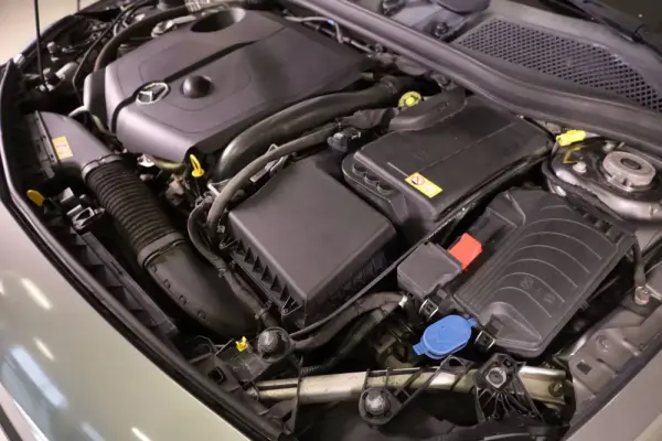 Mercedes-Benz A 200 CDI BE AMG Line 10