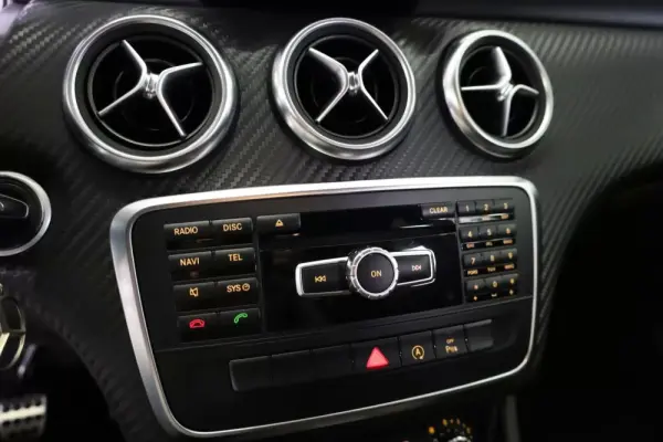 Mercedes-Benz A 200 CDI BE AMG Line 27