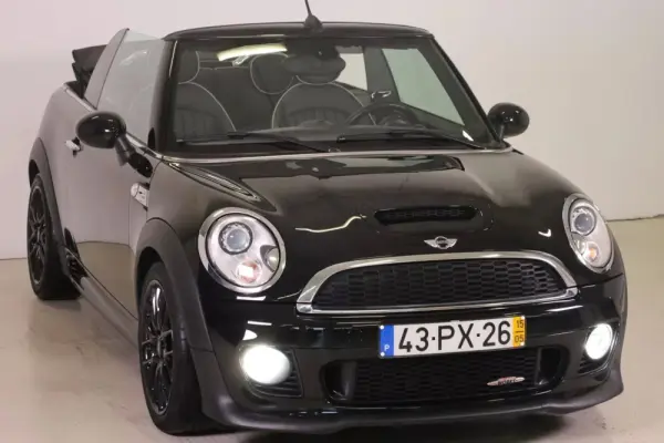 MINI Cabrio John Cooper Works Auto 7