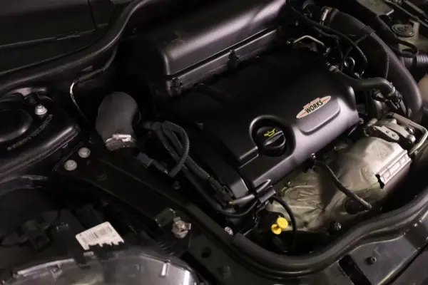 MINI Cabrio John Cooper Works Auto 9