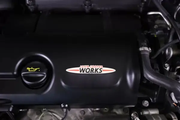 MINI Cabrio John Cooper Works Auto 11