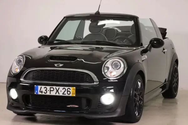 MINI Cabrio John Cooper Works Auto 13