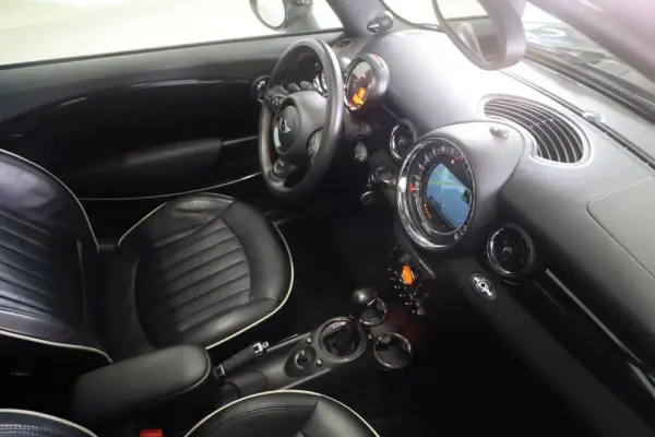 MINI Cabrio John Cooper Works Auto 15