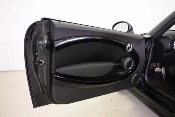 MINI Cabrio John Cooper Works Auto 18