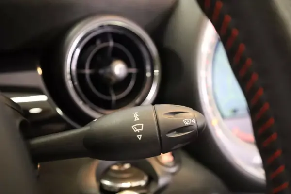 MINI Cabrio John Cooper Works Auto 43