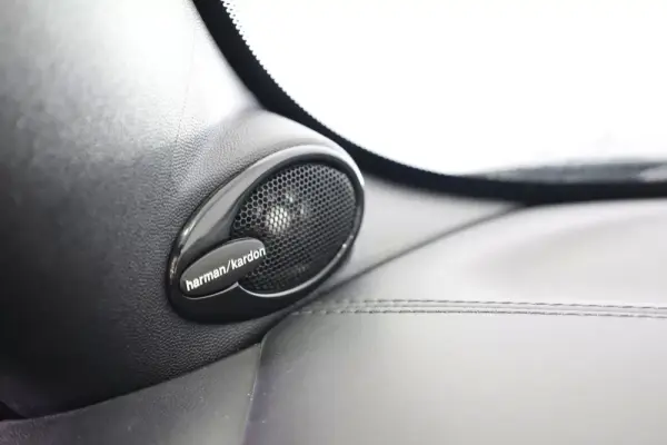 MINI Cabrio John Cooper Works Auto 45