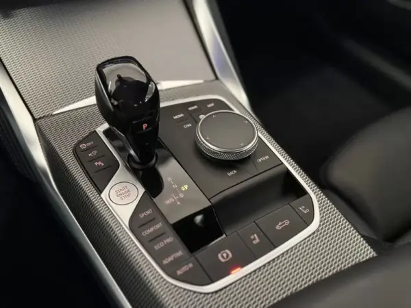 BMW 420 d Pack Desportivo M Auto 36