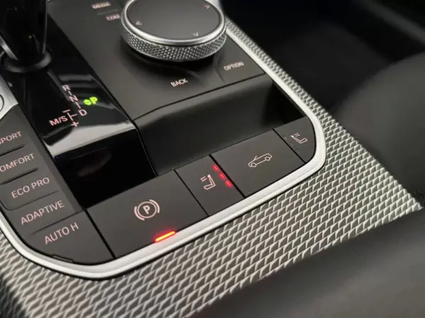 BMW 420 d Pack Desportivo M Auto 37