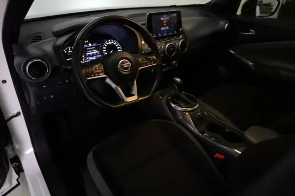 Nissan Juke 1.0 DIG-T Enigma DCT 22