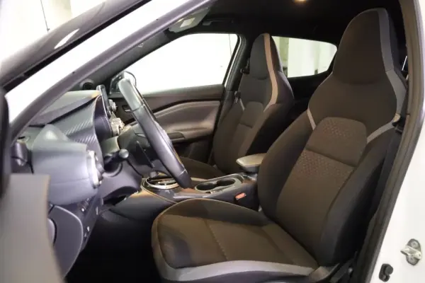 Nissan Juke 1.0 DIG-T Enigma DCT 25