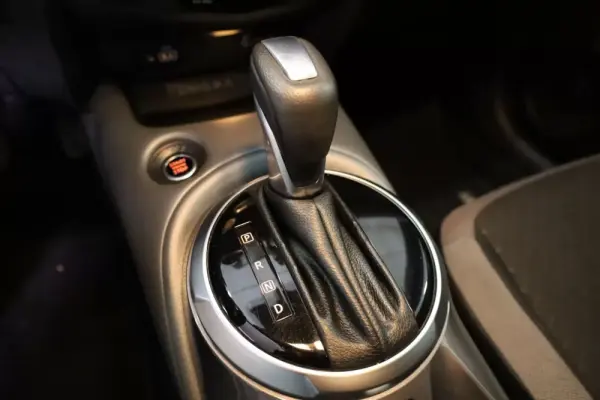 Nissan Juke 1.0 DIG-T Enigma DCT 33