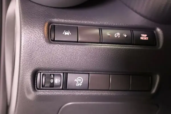 Nissan Juke 1.0 DIG-T Enigma DCT 41