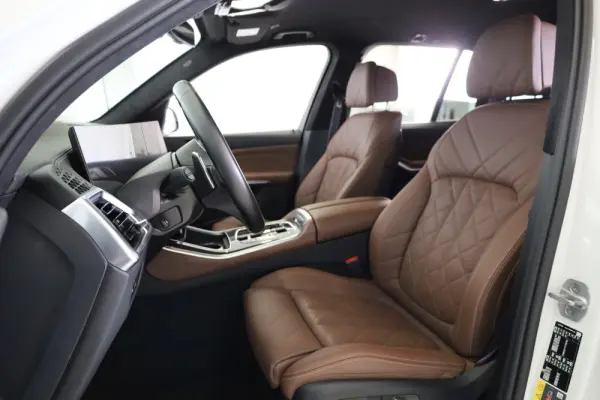 BMW X5 50 e xDrive Pack M Desportivo Pro 27